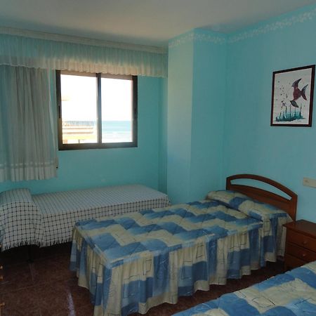 Apartamentos Raymar Oropesa del Mar Exterior foto