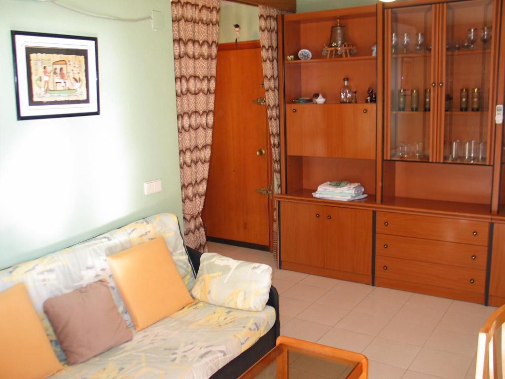 Apartamentos Raymar Oropesa del Mar Quarto foto