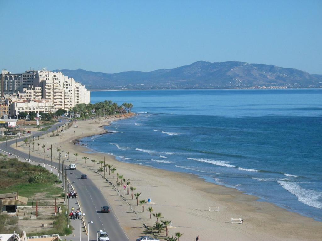 Apartamentos Raymar Oropesa del Mar Quarto foto