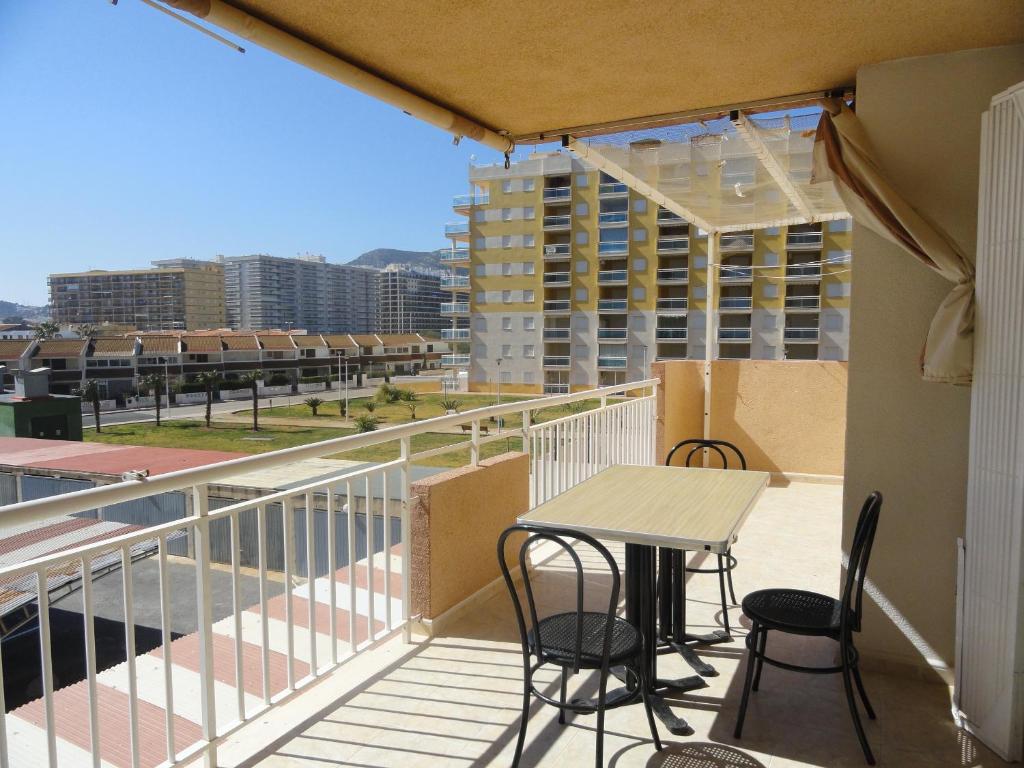 Apartamentos Raymar Oropesa del Mar Quarto foto